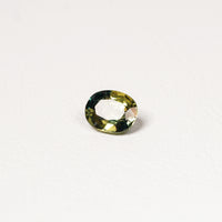 Australian Teal 1.55CT Oval cut sapphire side profile — Ruhuna Gemstones