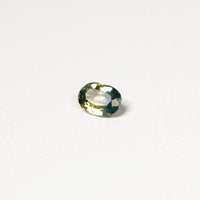 Australian Teal 1CT Oval cut sapphire side profile — Ruhuna Gemstones