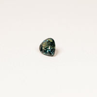 Madagascar 1CT Pear cut sapphire side profile — Ruhuna Gemstones