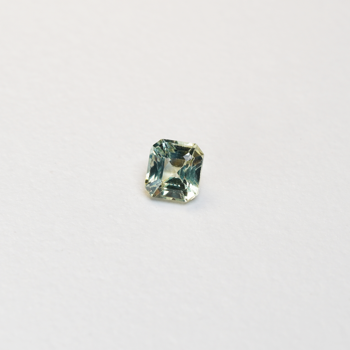 1 carat asscher cut parti mint green sapphire 