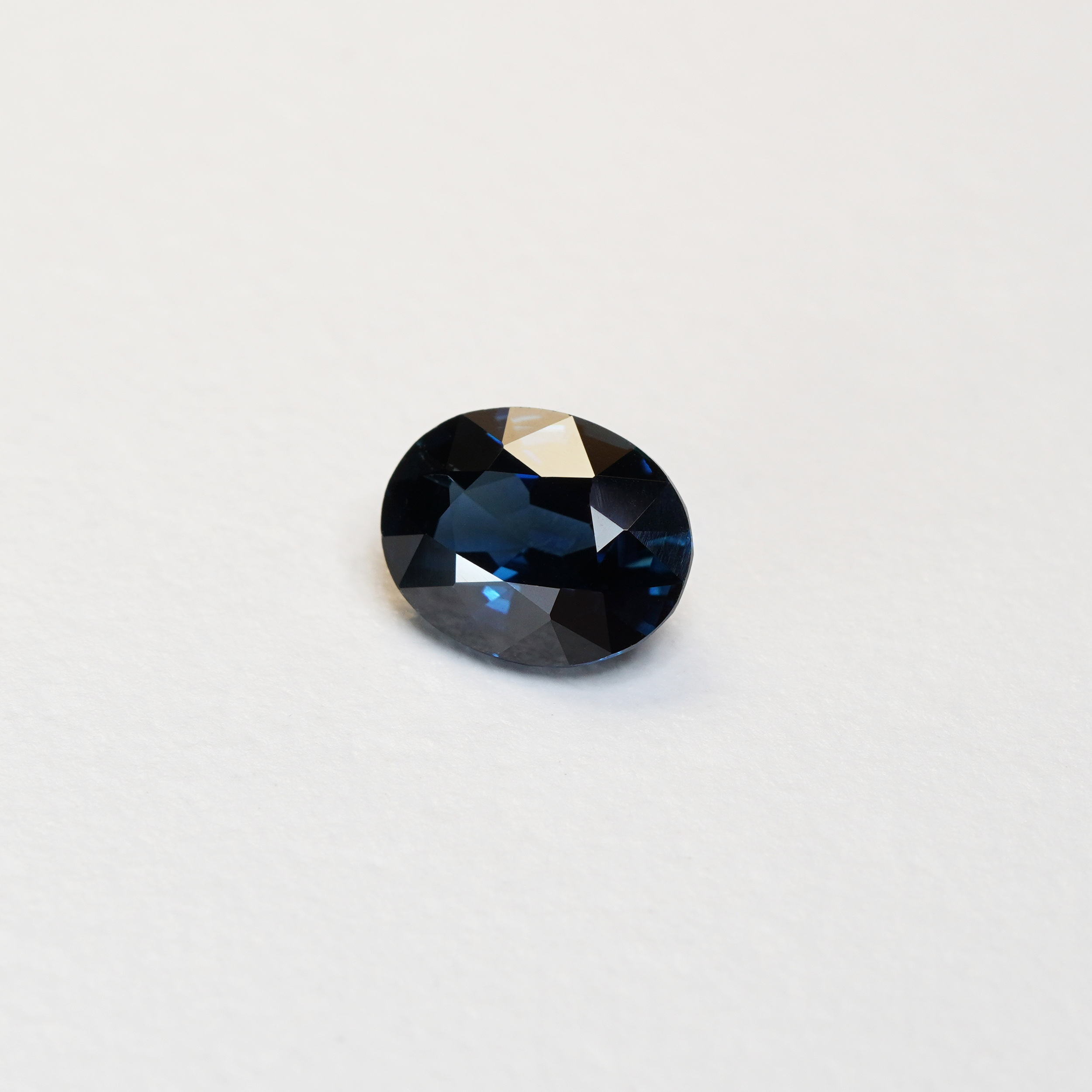 3.12 oval cut ceylon royal blue sapphire