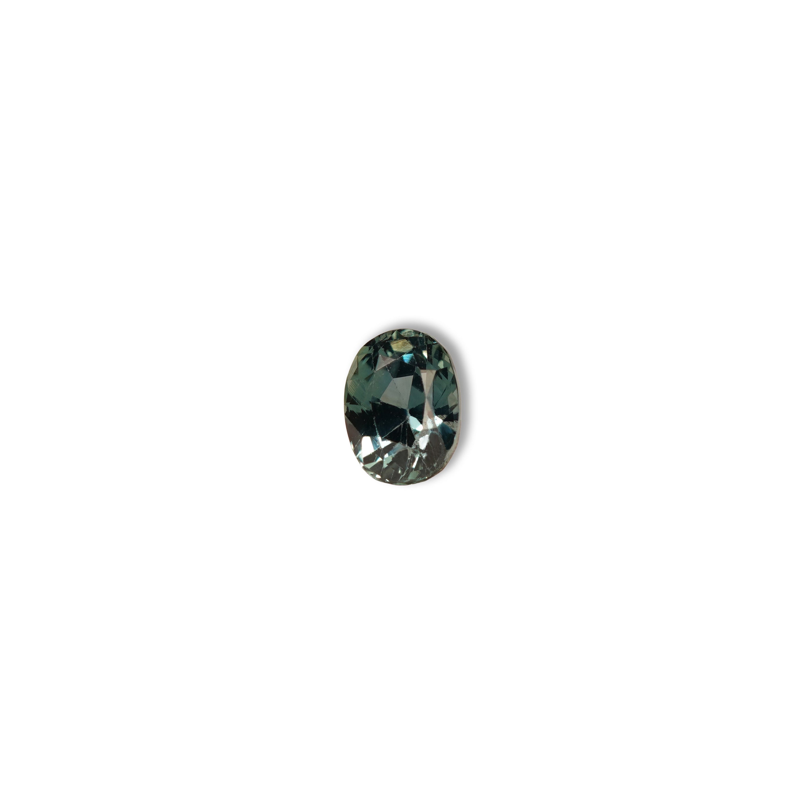 Madagascar 1.1CT Oval cut sapphire face-up view — Ruhuna Gemstones
