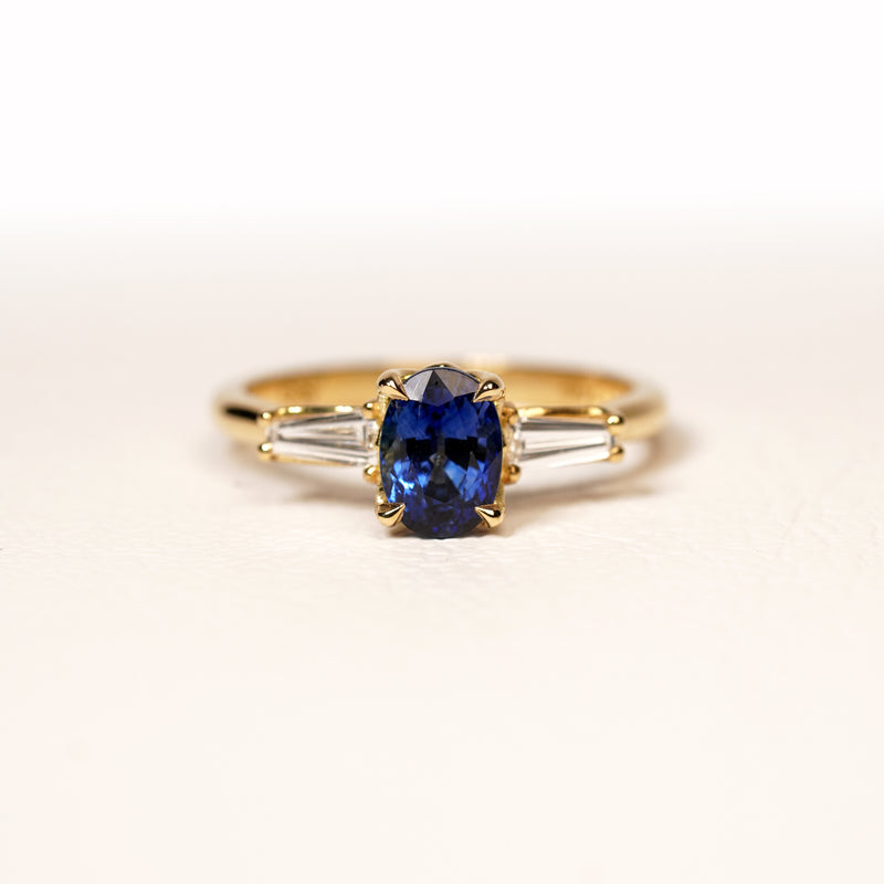 ARALIYA 1.5CT BLUE SAPPHIRE TRILOGY RING