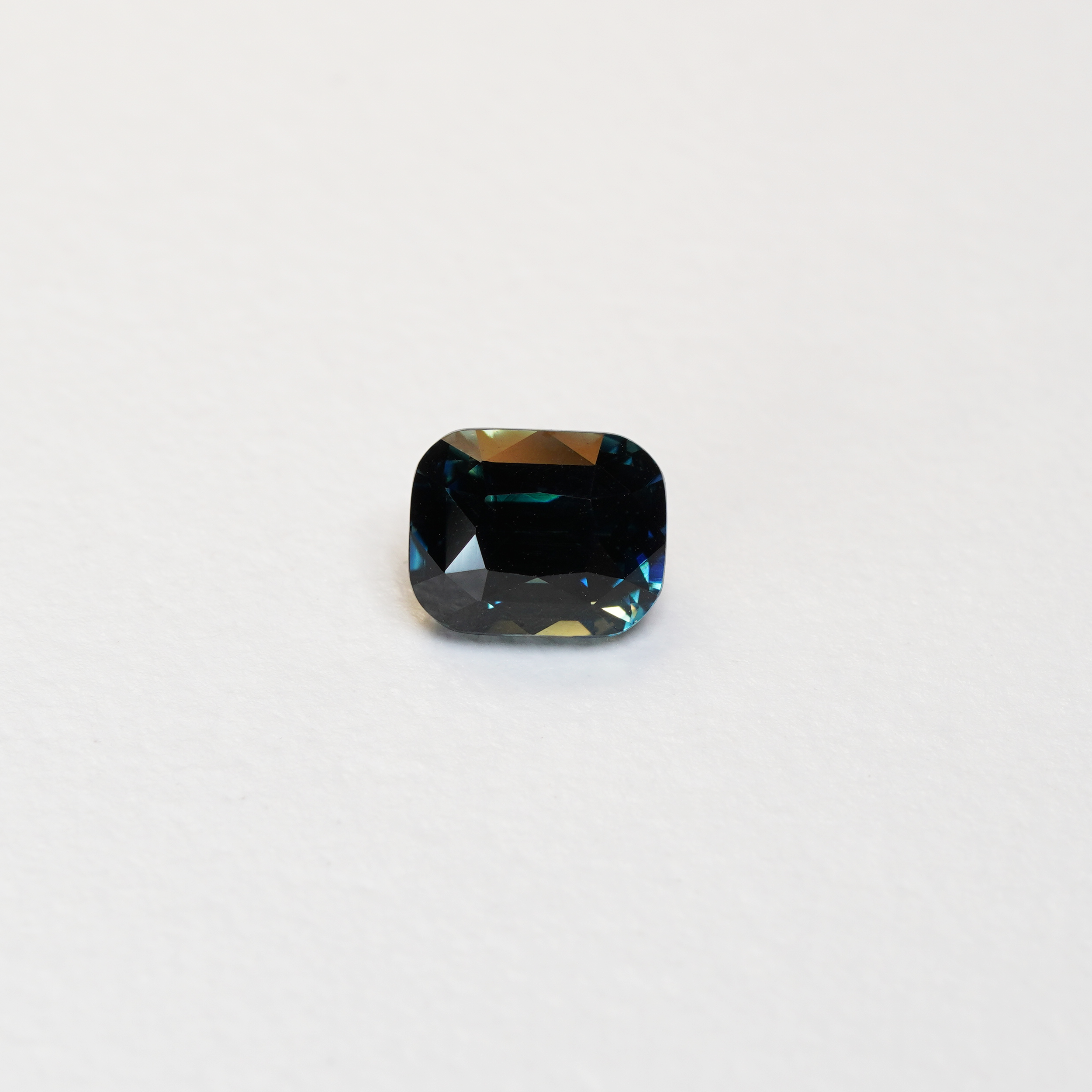 Araliya Trilogy 2.64ct Unheated Teal ‘Lagoon’ Sapphire