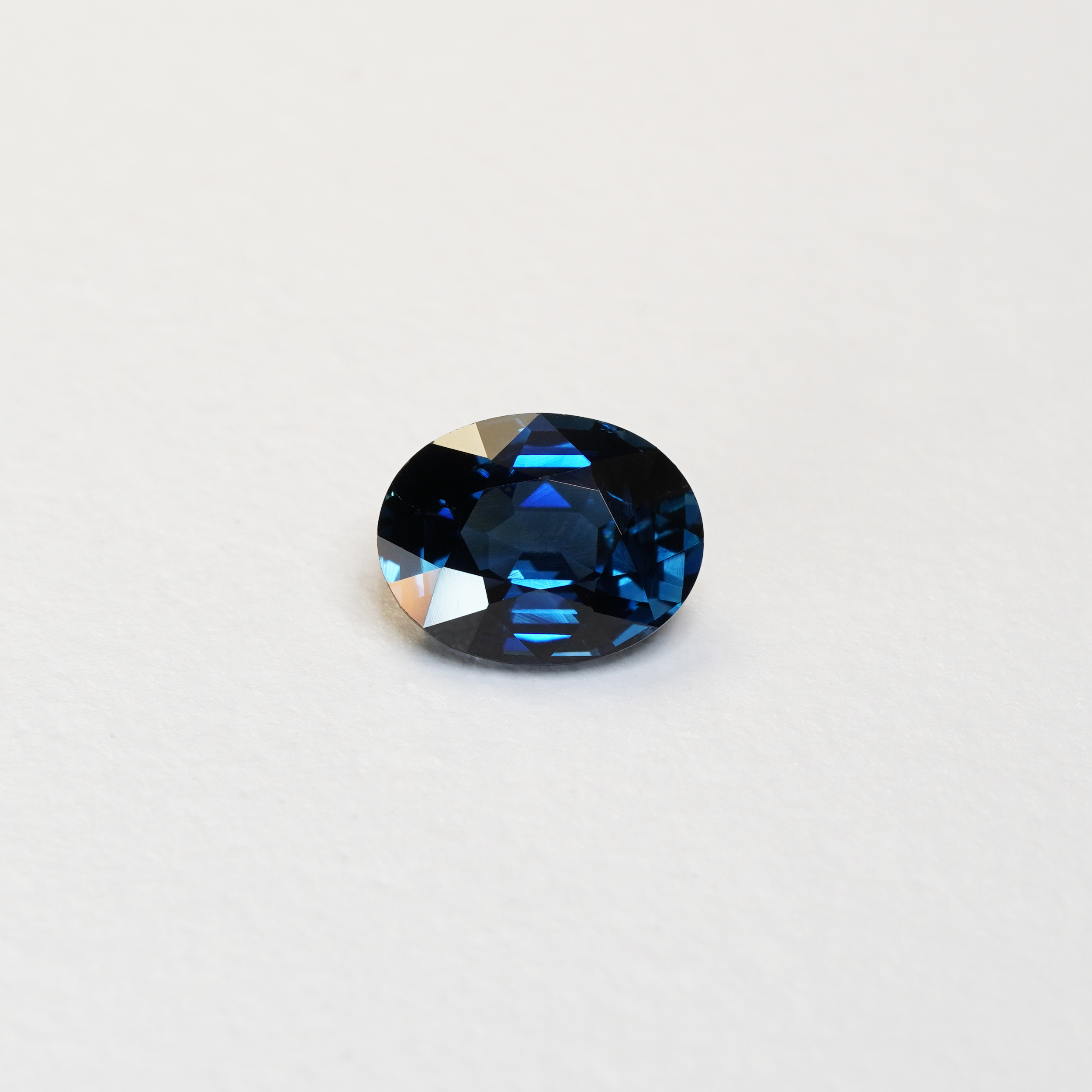 3.12 oval cut ceylon royal blue sapphire