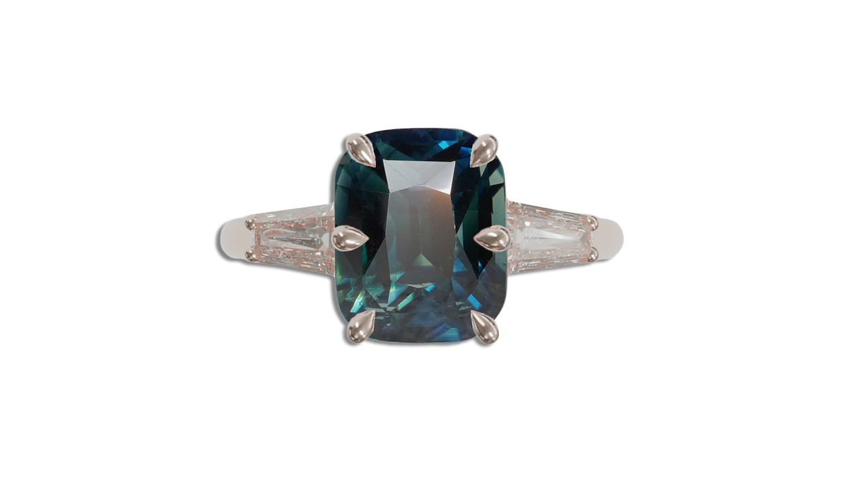 Madagascar Teal 2.64CT Araliya Trilogy 2.64Ct engagement ring detail view — Ruhuna Gemstones