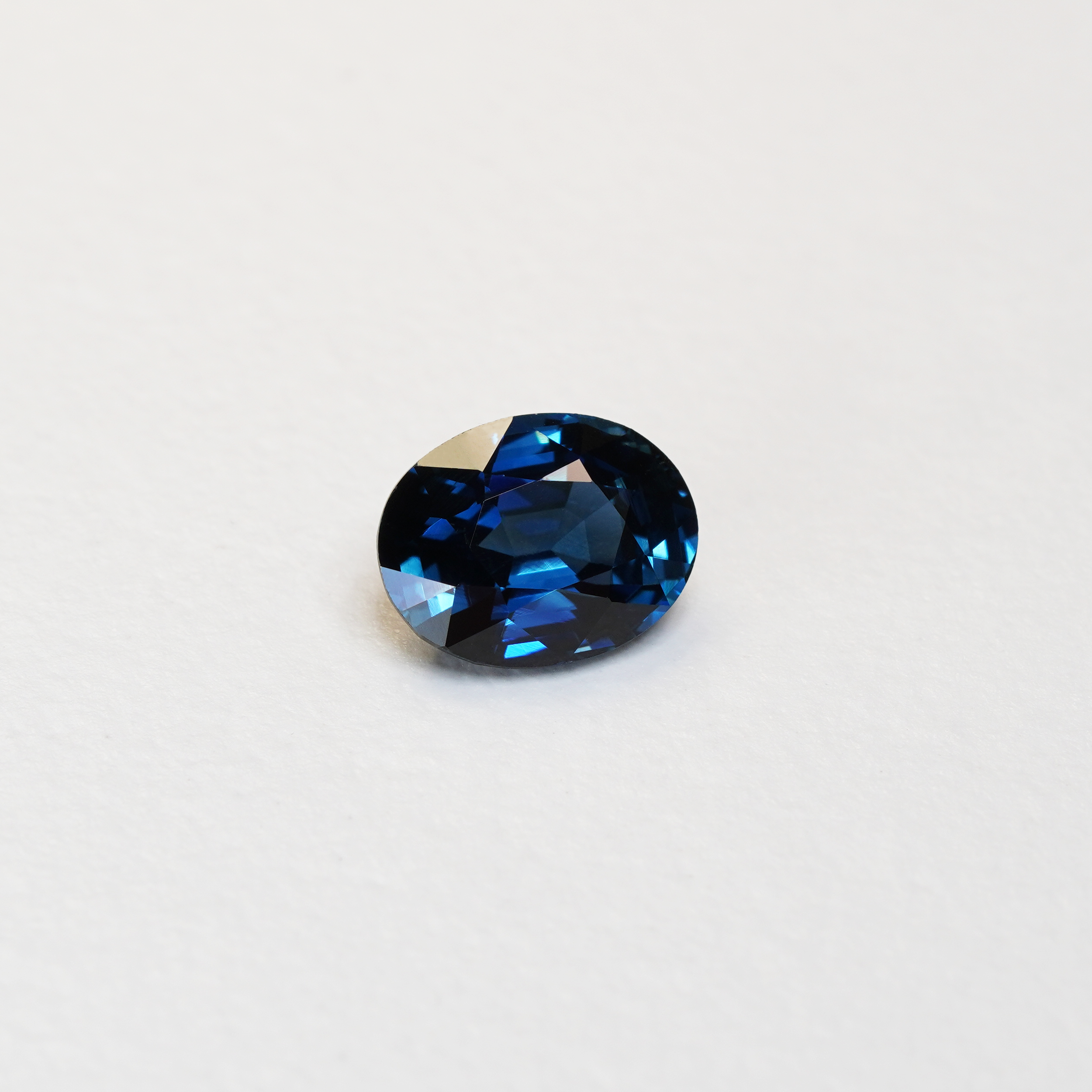 3.12 oval cut ceylon royal blue sapphire