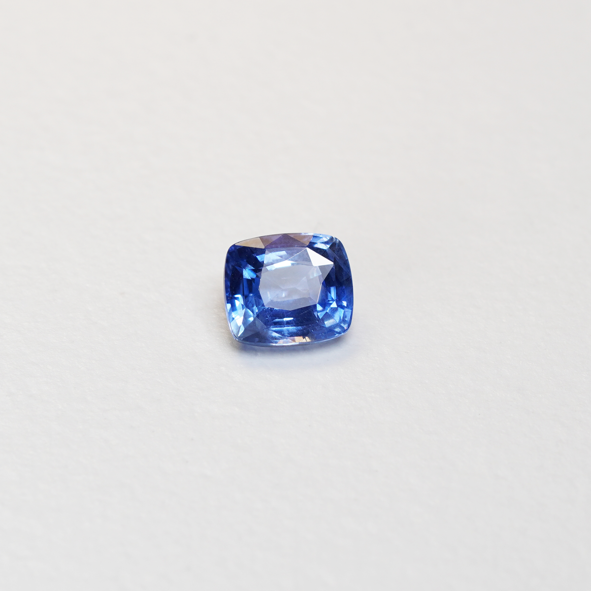 Ceylon Blue 2.08CT Ella Trilogy 2.08Ct engagement ring detail view — Ruhuna Gemstones