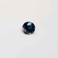 peakcock blue sappire 1.8 carat