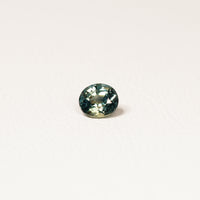 Madagascar 1CT Oval cut sapphire top-down view — Ruhuna Gemstones