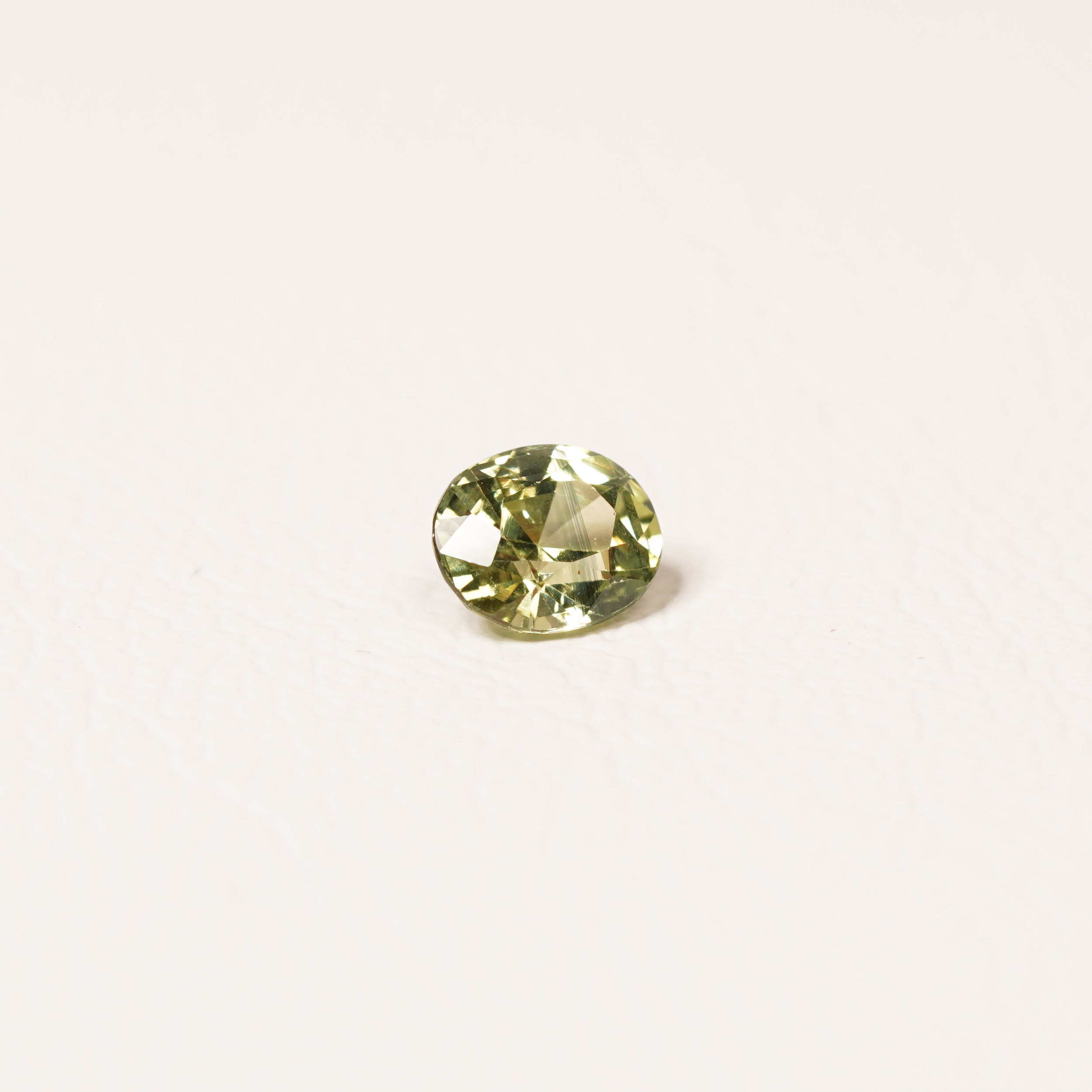Madagascar Teal 1CT Oval cut sapphire hand view — Ruhuna Gemstones