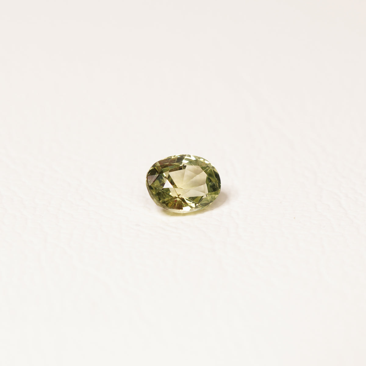 Madagascar Teal 1CT Oval cut sapphire hand view — Ruhuna Gemstones