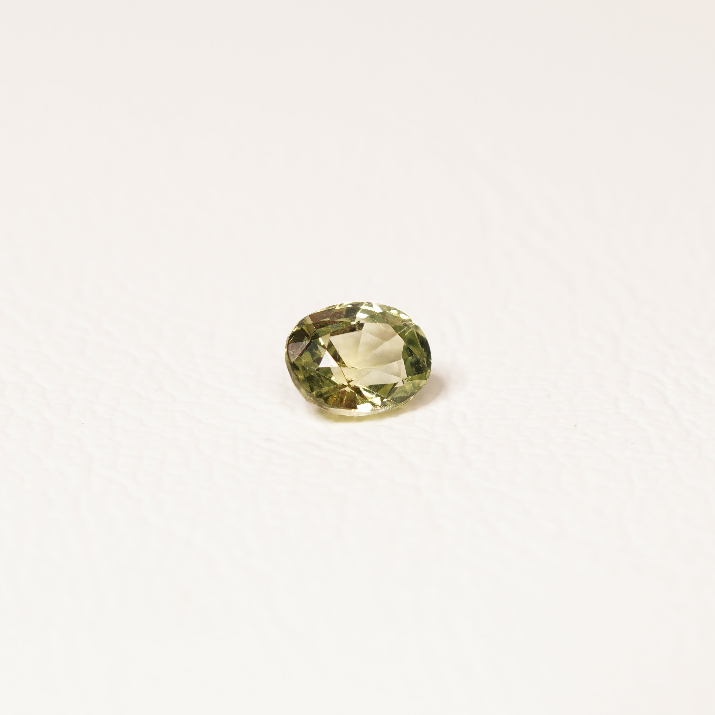 Madagascar Teal 1CT Oval cut sapphire hand view — Ruhuna Gemstones