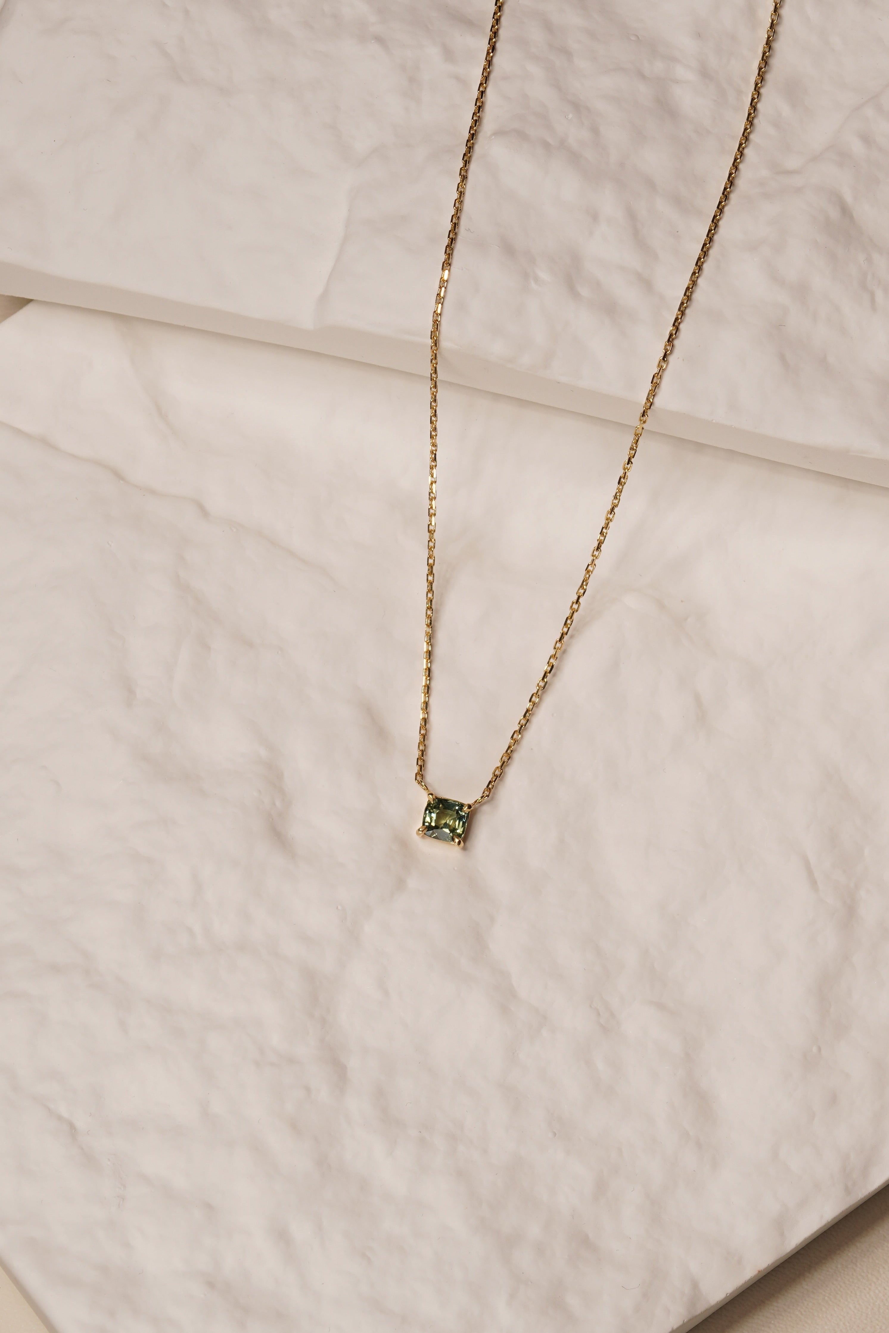 ELLA GEMSET INTEGRATED - 1CT SQUARE SAPPHIRE NECKLACE