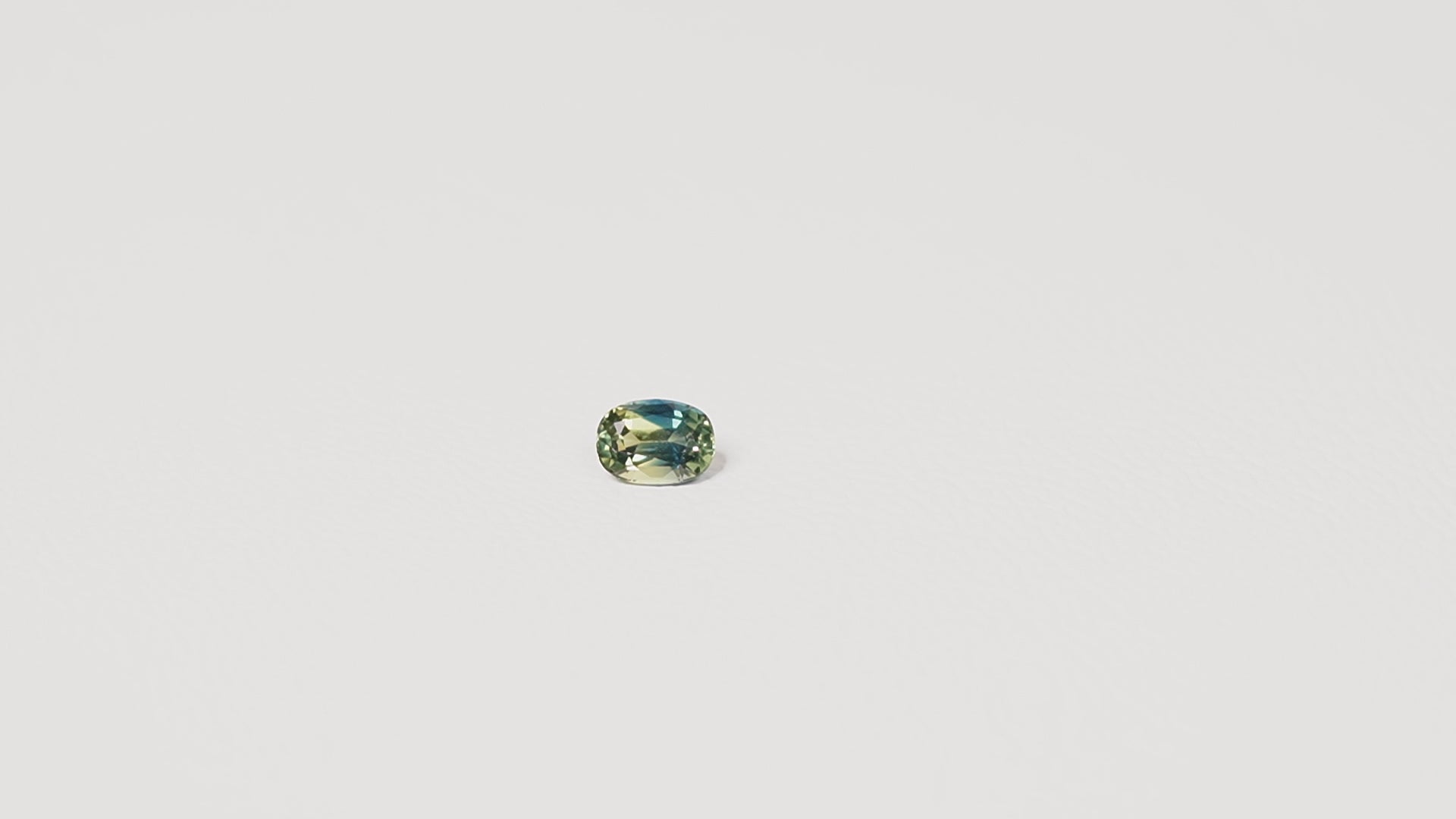 AUSTRALIAN PARTI SAPPHIRE - 0.8CT