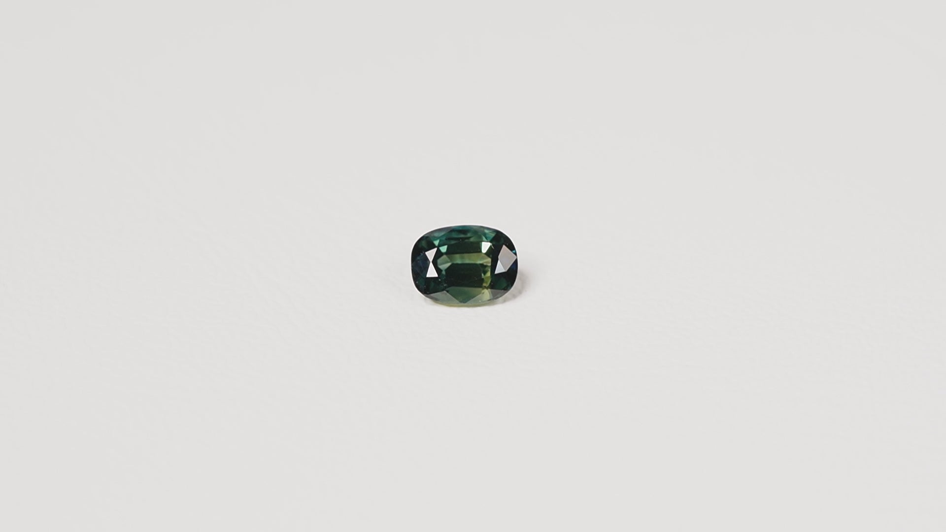 AUSTRALIAN PARTI SAPPHIRE - 2.20CT